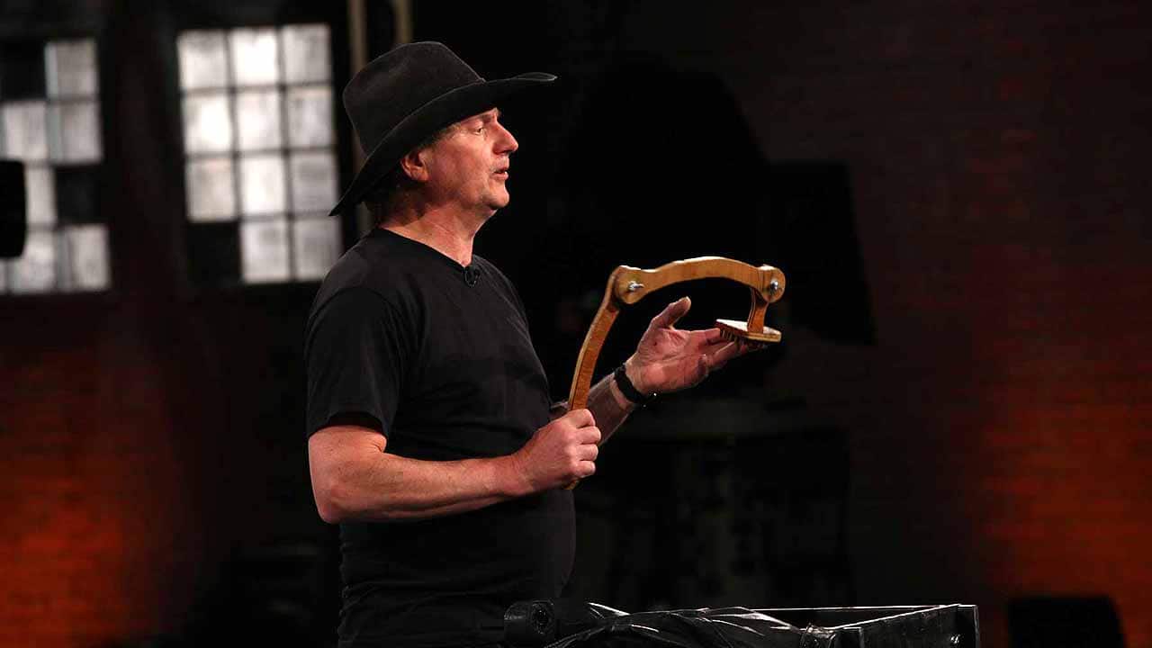 ABS - Articulated Back Scratcher